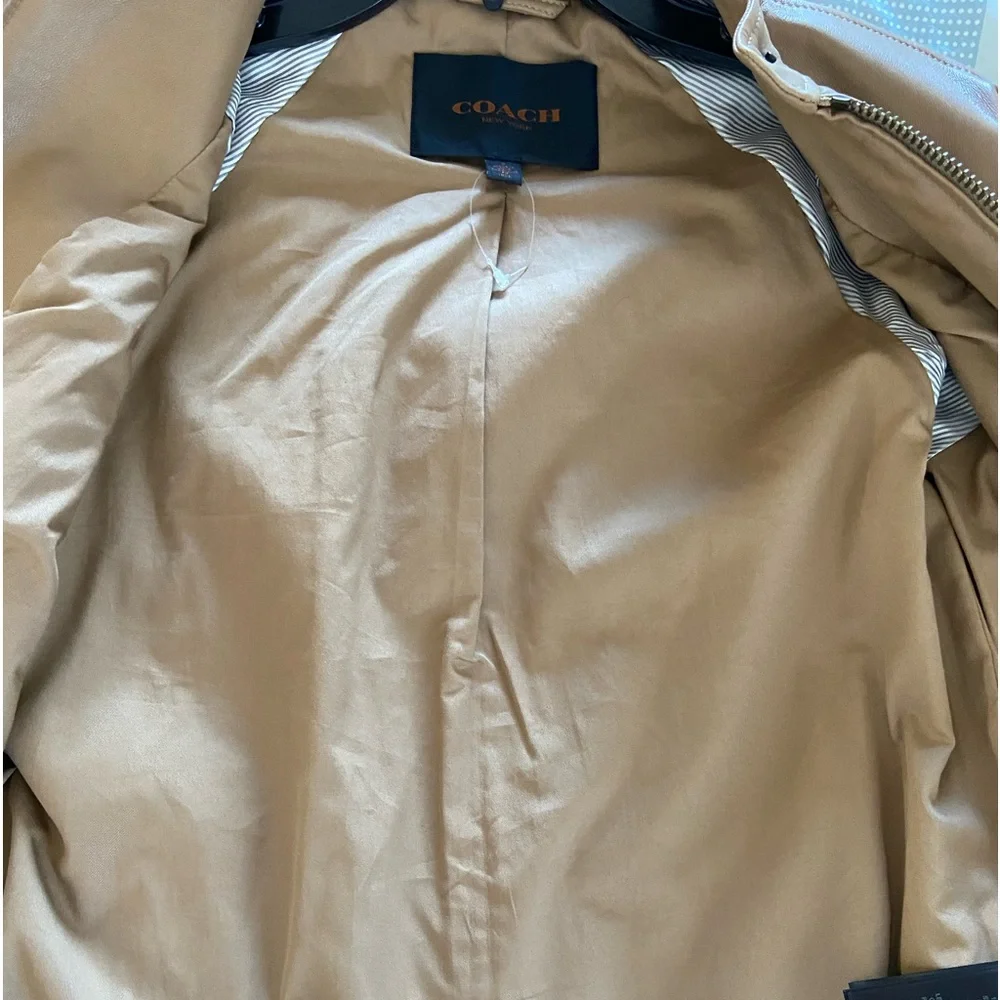 New Coach Women's Soft Leather Zip Jacket Beige / Camel Color  Lightweight